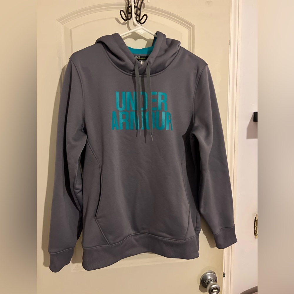 Under armour hoodie woman’s size large